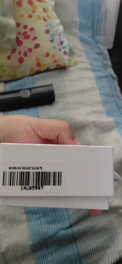 Auriculares Inalámbricos Samsung Galaxy Buds FE - miniatura 1