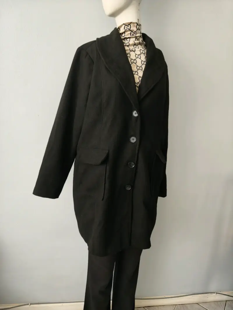 Abrigo negro elegante para mujer Brigitte naux - 3