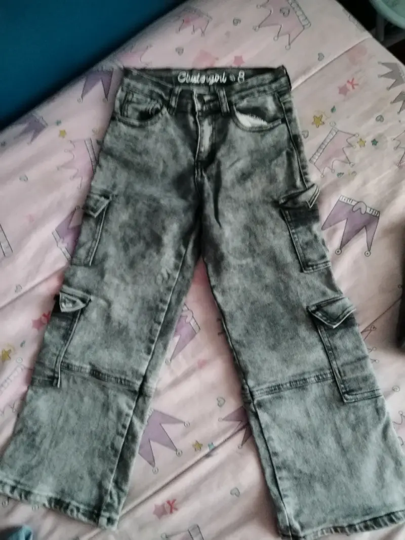 Pantalones cargo grises para niña talla 8