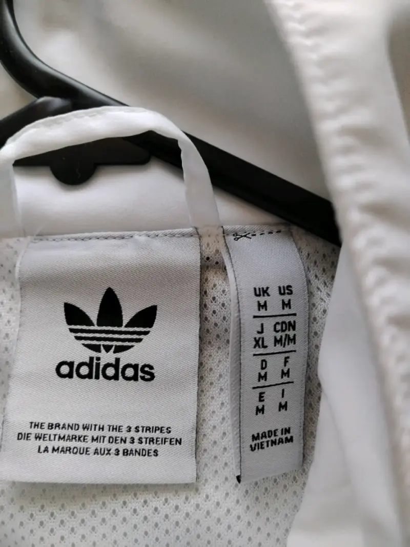 Chaqueta deportiva Adidas - 4
