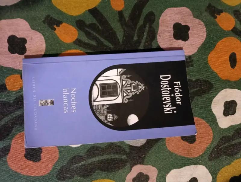 Libro 'Noches Blancas' de Fiódor Dostoievski