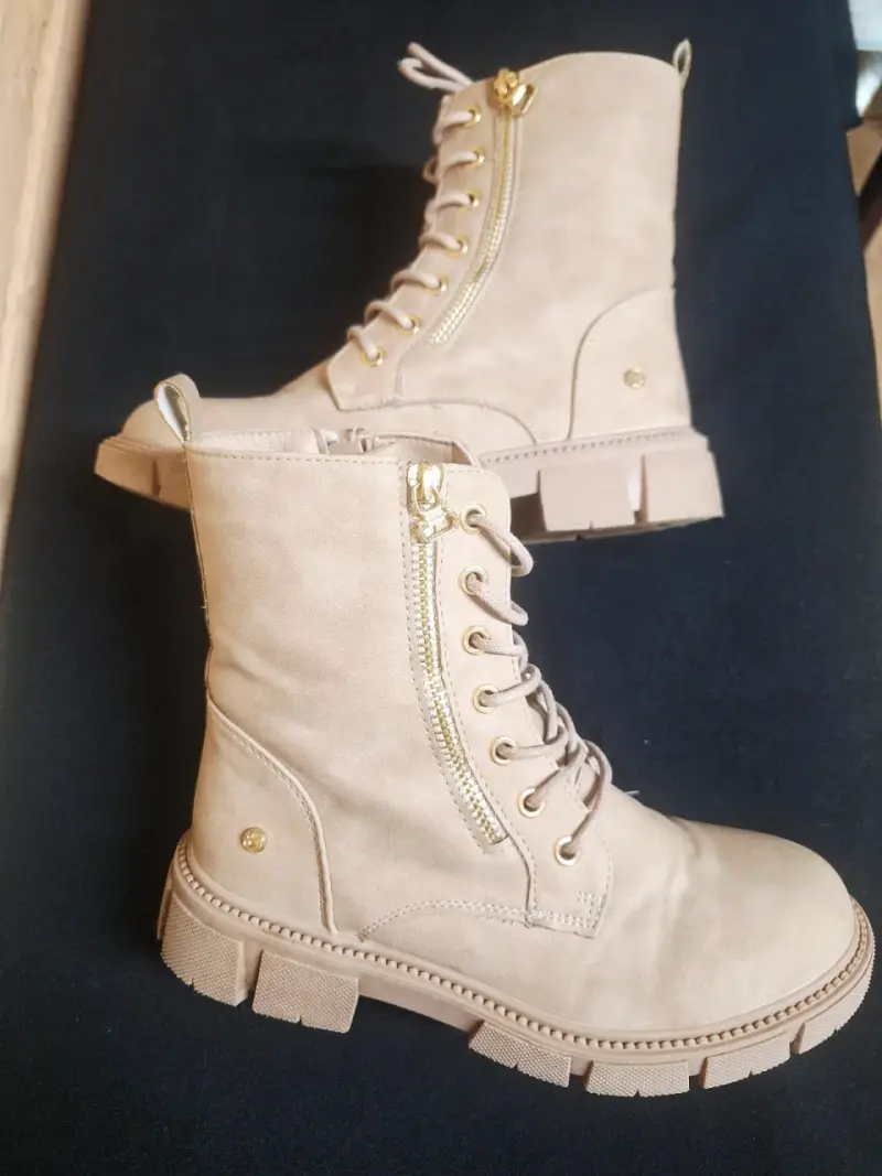 Botas beige Bubble Gummers con cierre lateral, 35. - 1