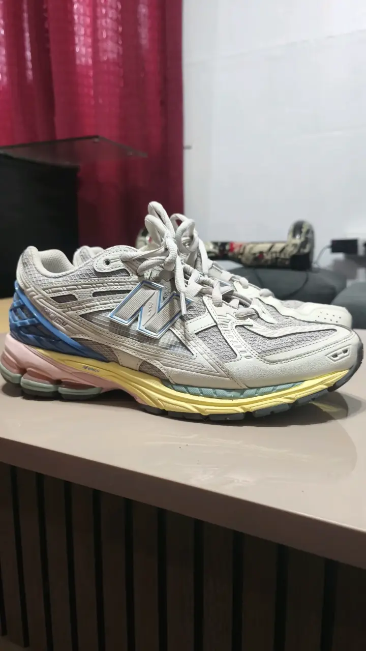 Zapatillas deportivas New Balance 1906U - 4