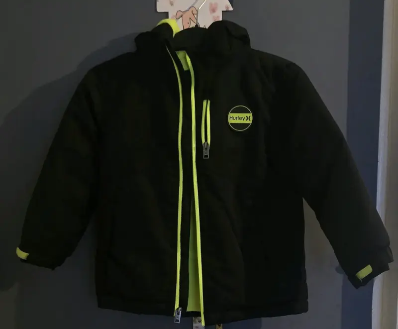 Chaqueta negra Hurley para niños con forro verde - 1