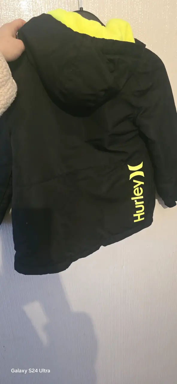 Chaqueta negra Hurley para niños con forro verde - 4