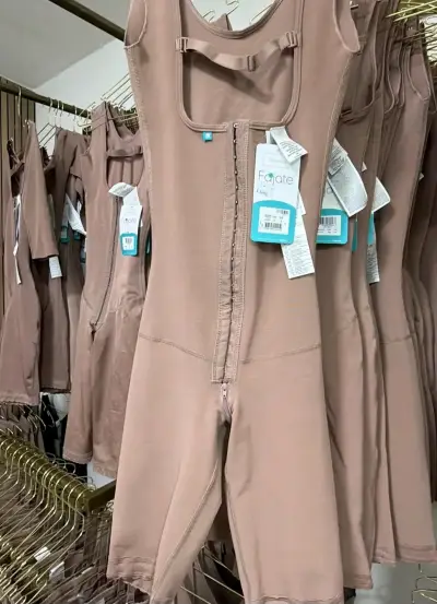 Faja postquirúrgica Fajate color Cocoa - miniatura 3