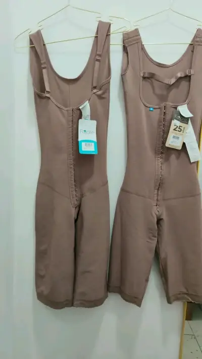 Faja postquirúrgica Fajate color Cocoa - miniatura 4