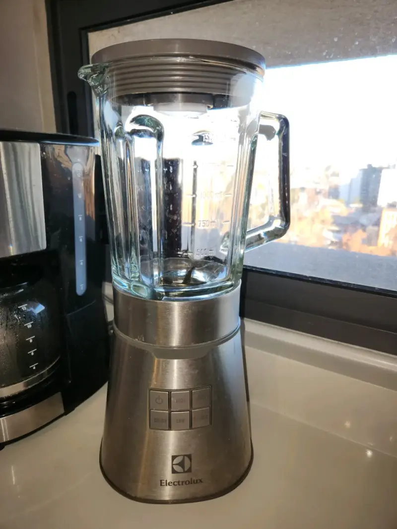 Licuadora Electrolux de Acero Inoxidable - 2