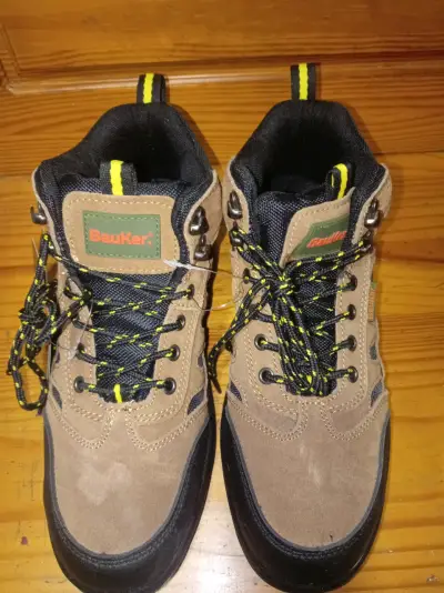Botas de seguridad Bauker marrones con suela antideslizante - miniatura 1