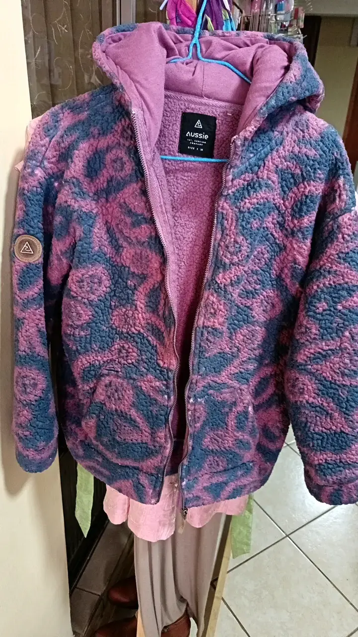 Chaqueta de lana Aussie estampada para mujer