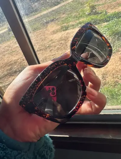 Gafas de sol Michael Kors estilo carey - miniatura 1