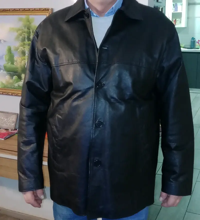 Chaqueta de cuero negra para hombre
