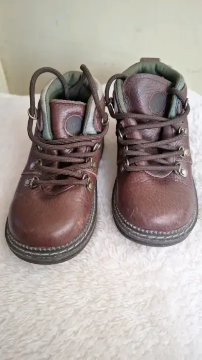 Botines de cuero para niños color marrón. Talla 26 - miniatura 1