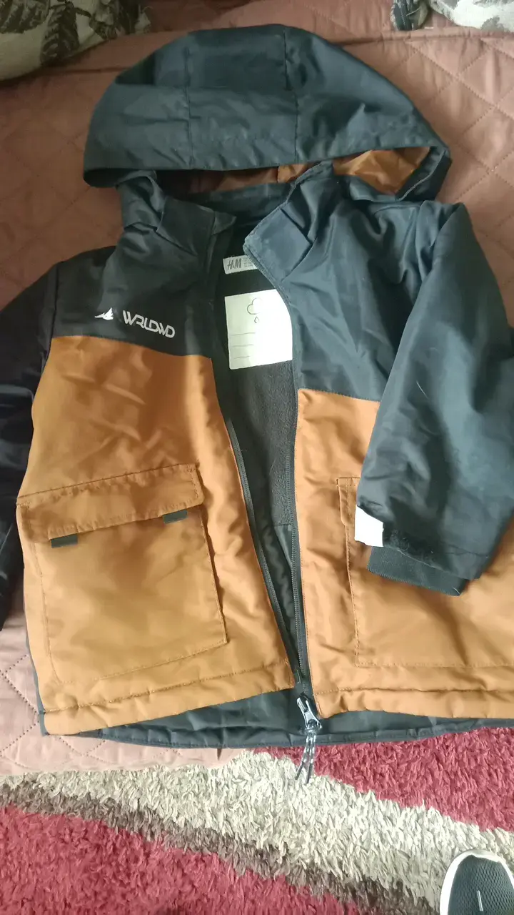 Chaqueta impermeable para niño H&M con capucha - 1
