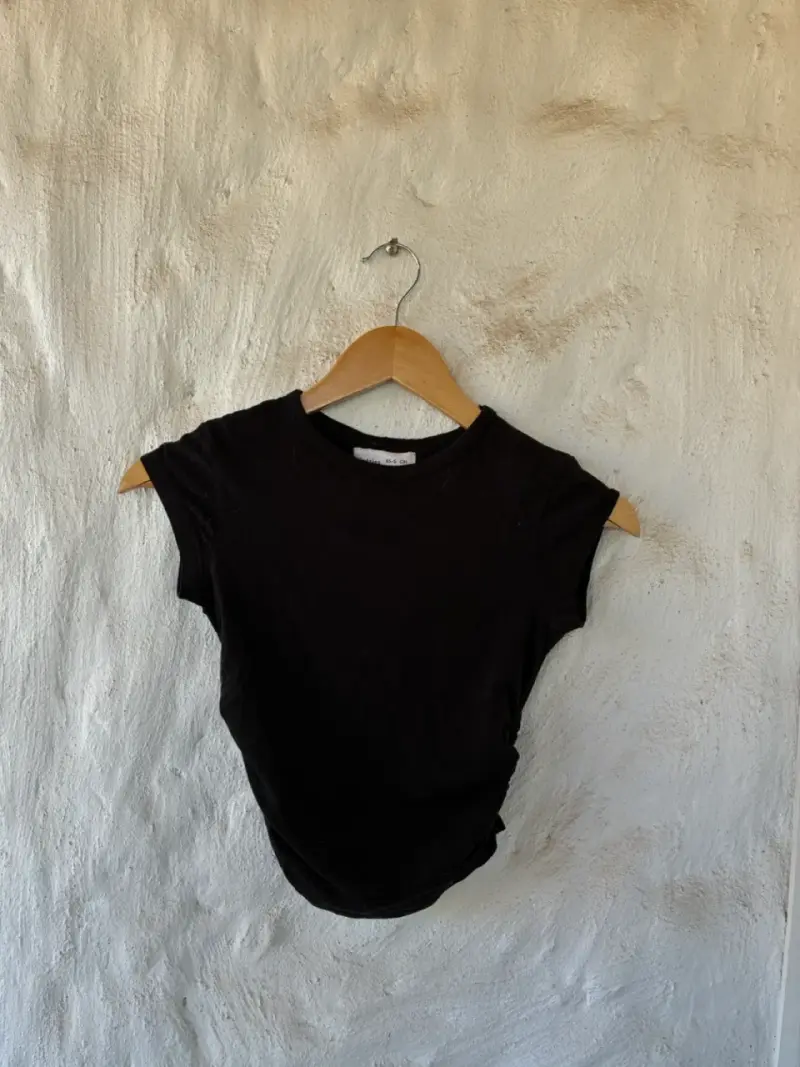 Polera/Top lefties nera