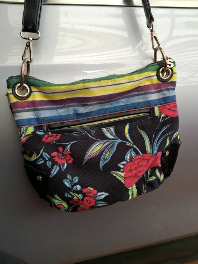Bolso Desigual multicolor con diseño floral - 4