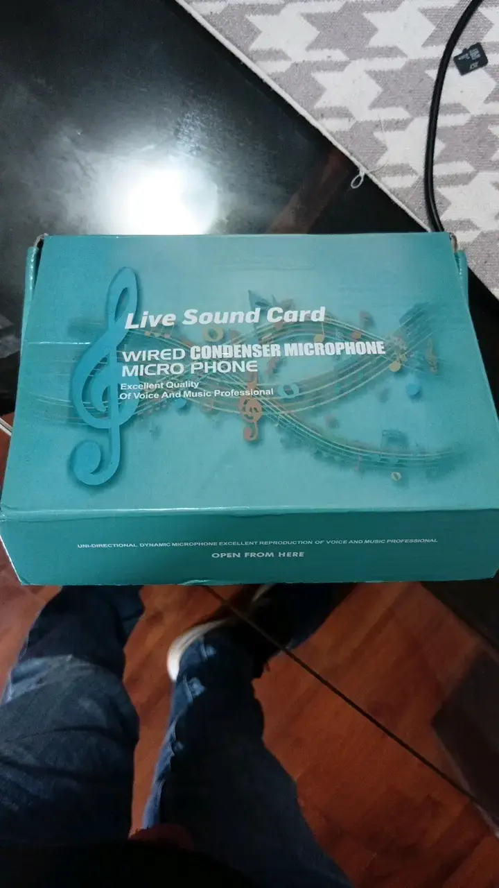 Tarjeta de Sonido V8 para Grabación en Vivo - 2