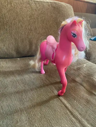 Caballo de juguete rosa con crin multicolor - miniatura 2