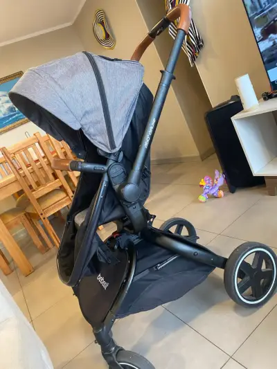 Coche de bebé Bebesit 360 Deluxe con capota gris - miniatura 6