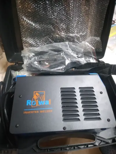 Soldadora Inverter DC Rolwal MMA-200E 220V - miniatura 2
