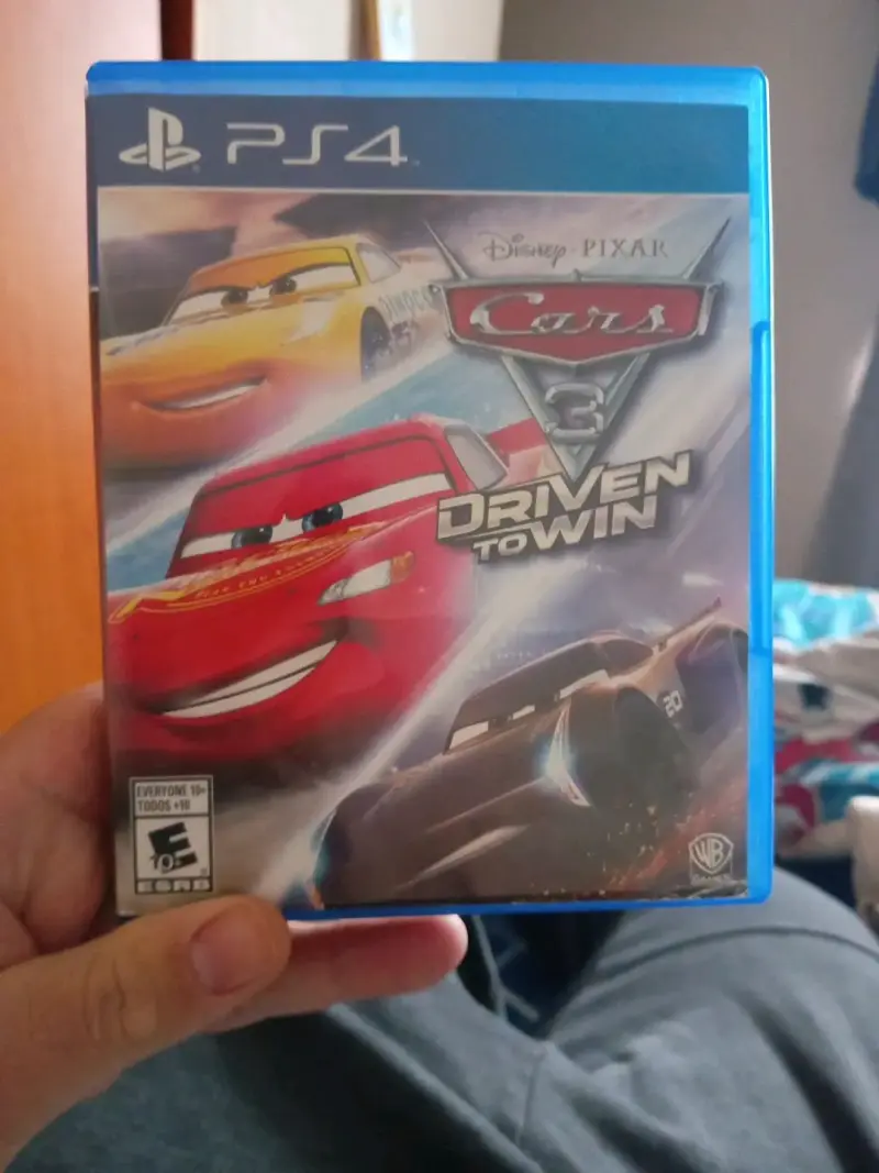 Juego PS4 Cars 3: Driven to Win Disney Pixar - 1