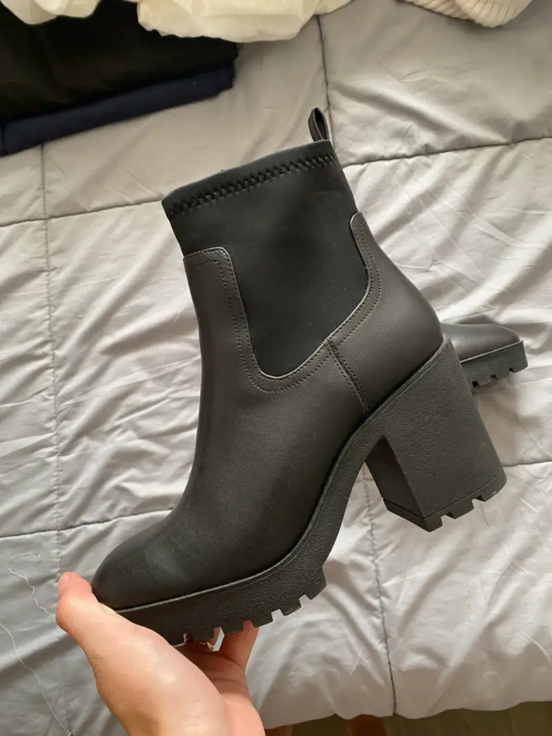 Botines negros de tacón grueso para mujer - 1