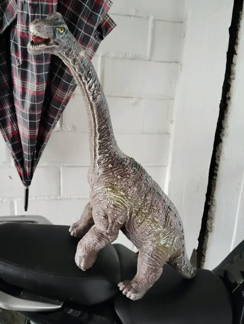 Figura de dinosaurio decorativa grande - 1
