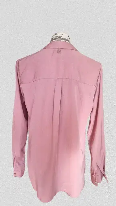 Blusa rosa manga larga con detalle en hombros - 2