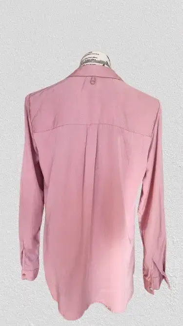 Blusa rosa manga larga con detalle en hombros - miniatura 2