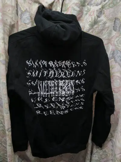 Polerón negro con diseño gráfico Smithereens - miniatura 2