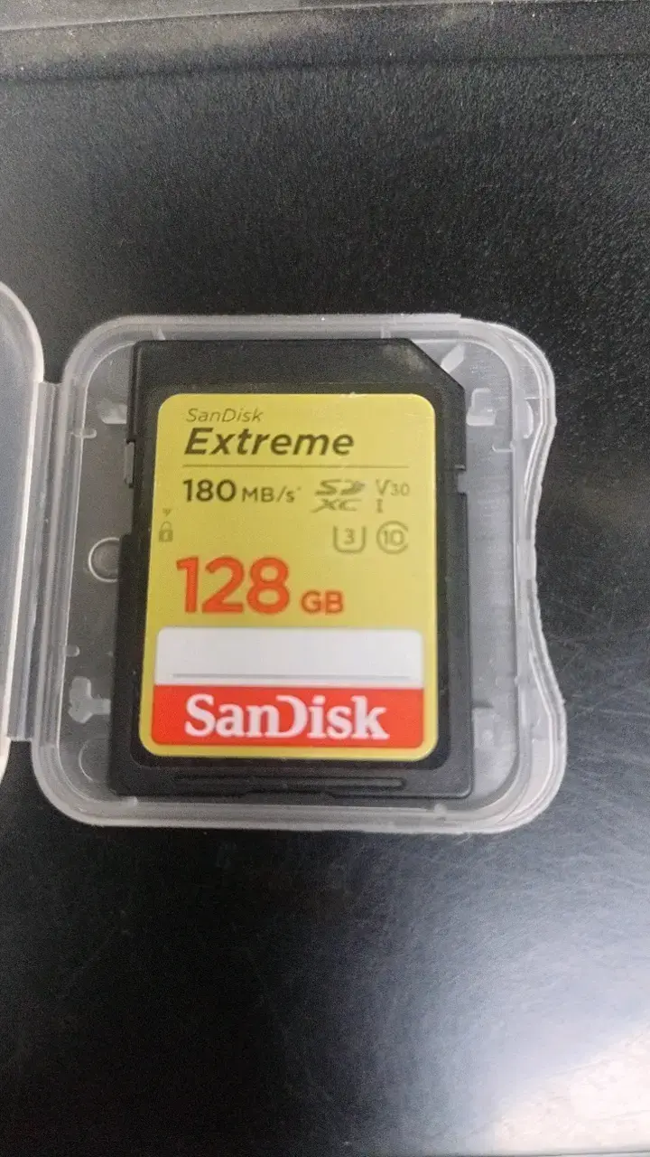 Tarjeta de Memoria SanDisk Extreme 128GB - 1