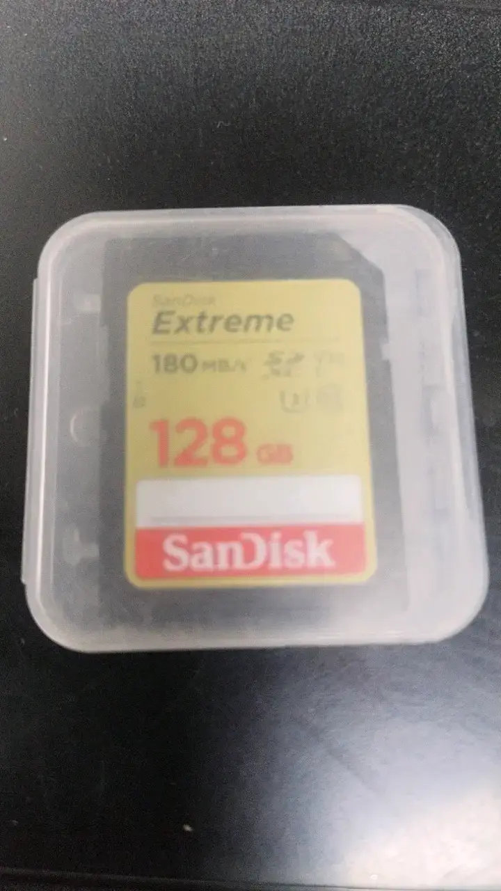 Tarjeta de Memoria SanDisk Extreme 128GB - 2