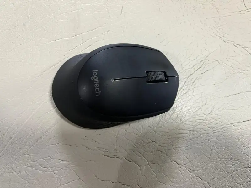 Teclado inalámbrico Logitech con soporte para dispositivos - 5