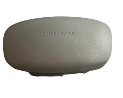 Gafas de Sol Michael Kors Negras con Estuche - miniatura 4