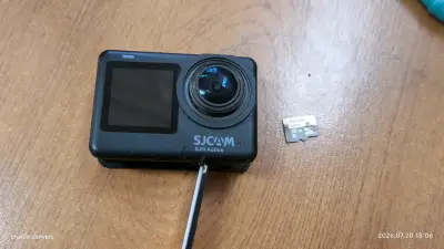 Cámara de acción SJCAM SJ11 Active - miniatura 1