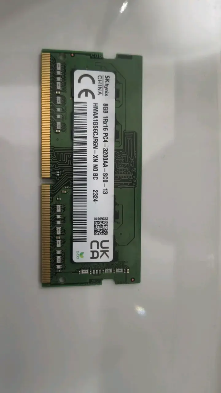 Memoria RAM 8GB SK Hynix DDR4 3200MHz - 1