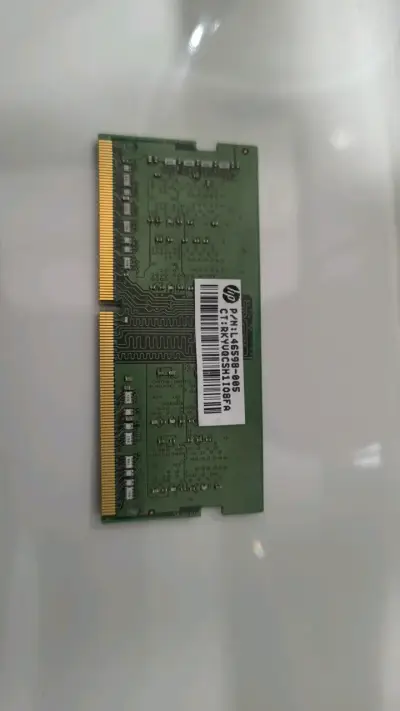 Memoria RAM 8GB SK Hynix DDR4 3200MHz - miniatura 2