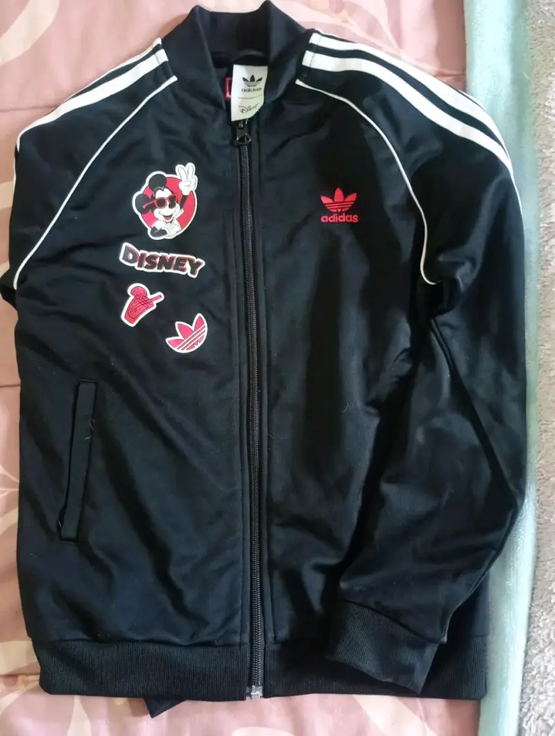 Chaqueta Adidas Disney para niños, negra - 2