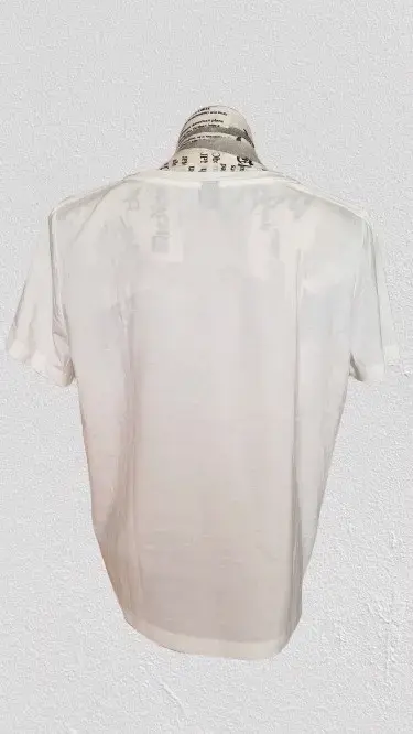 Polera blanca manga corta con corazón estampado - 2