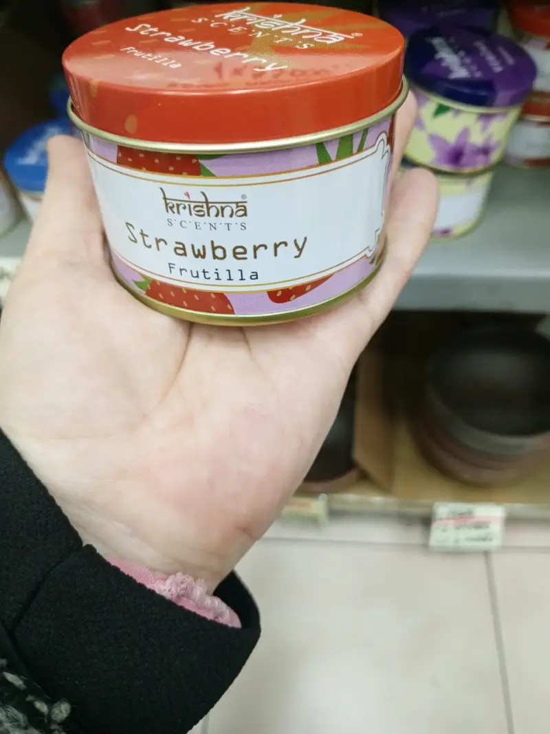 Vela aromática de frutilla Krishna Scents