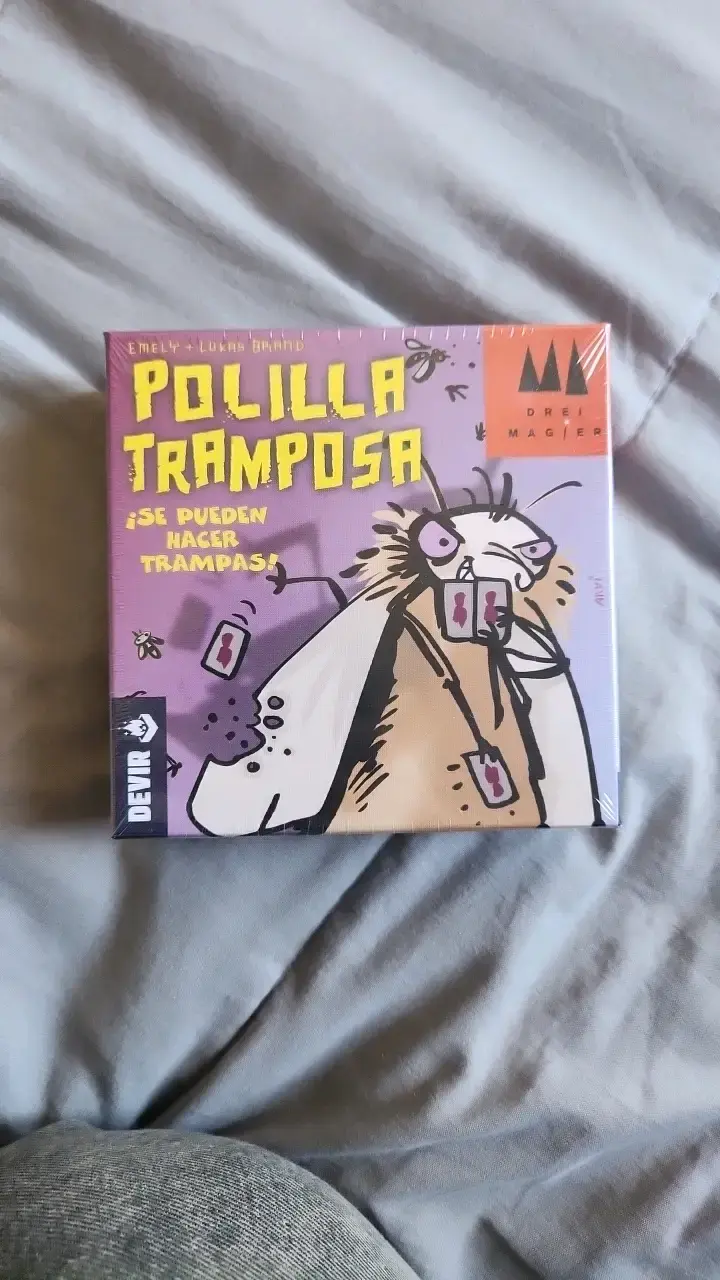 Set de juegos de cartas divertidos para toda la familia - 6
