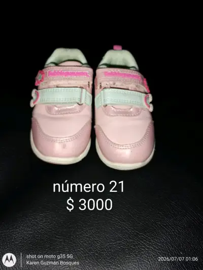 Botas negras con lentejuelas para niña número 22 - miniatura 3