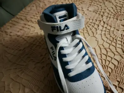 Zapatillas deportivas Fila blancas y azules - miniatura 6