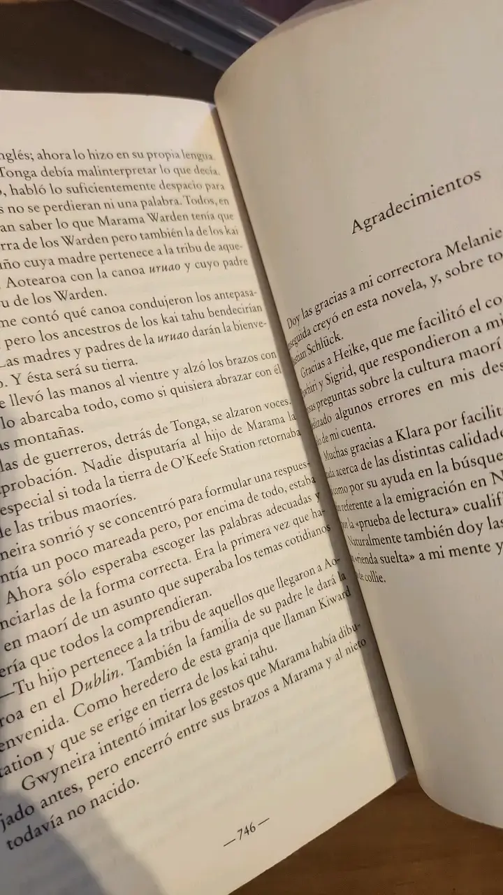 Libro 'En el País de la Nube Blanca' de Sarah Lark - 3