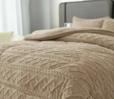 Cubre cama beige texturizado King - miniatura 2