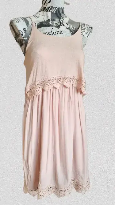 Vestido Rosa Claro con Encaje para Mujer - miniatura 1