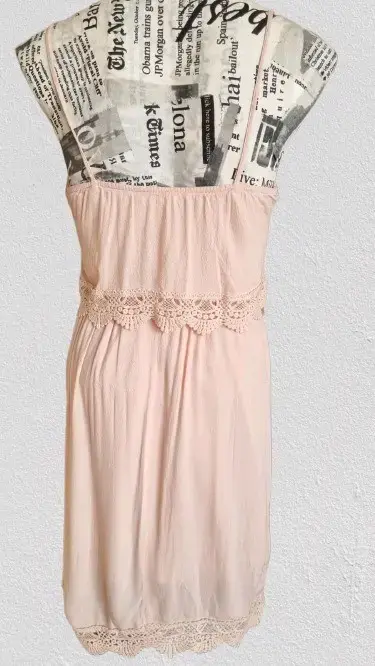 Vestido Rosa Claro con Encaje para Mujer - 2