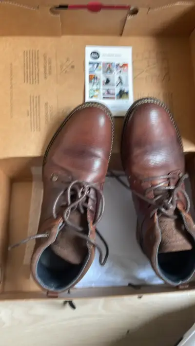 Botines de cuero marrón para hombre - miniatura 1