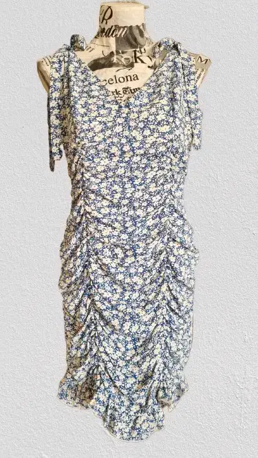 Vestido floral con fruncidos y tirantes ajustables - miniatura 1