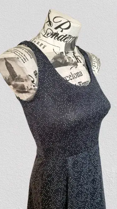 Vestido azul  con lunares blancos - miniatura 2